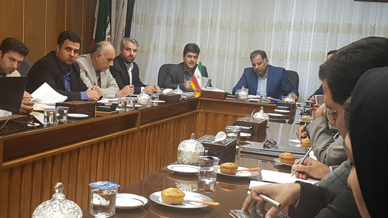 فرآیند ایجاد ۱۲۰۰ طرح اشتغال‌زایی بنیاد برکت در آذربایجان غربی آغاز شد