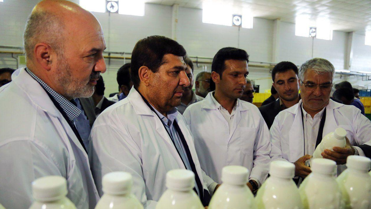 دور مؤسسة البركة في تعزیز البنی الاقتصادیة و الاجتماعیة لمحافظة فارس 